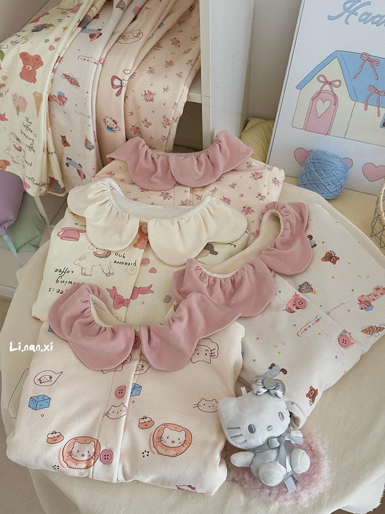 88352 Girls' 2025 Winter Pajama Set with Velvet and Lace - Sweet and Comfortable Homewear