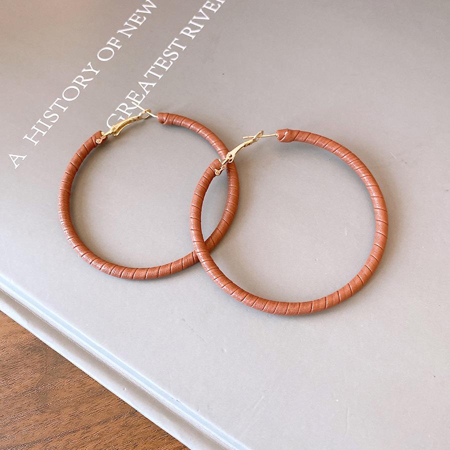 Silver Needle Leather Wrapped Round Earrings Fashion Commuter Simple Earrings Niche Premium Temperament Earrings Women