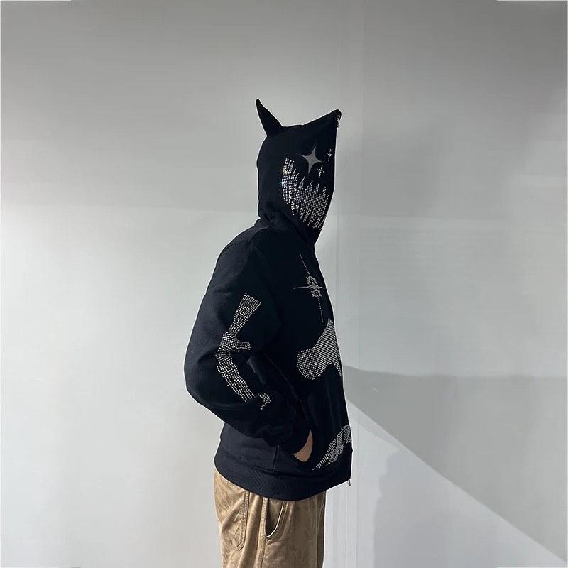 Europäische und amerikanische Straßenfrauen im Herbst und Winter mit lockerem High Street-Hoodie