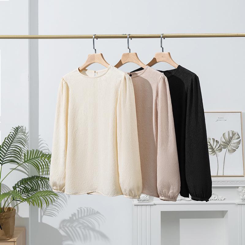 

Women s Luxury Jacquard Mulberry Silk Long Sleeve Slimming T-Shirt Extra Large