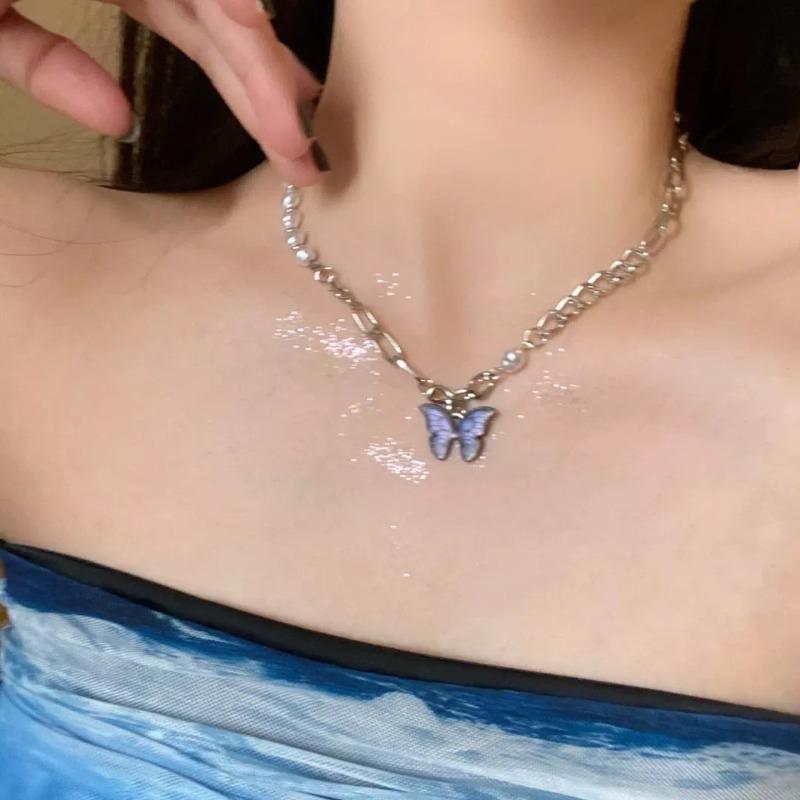 Butterfly pearl necklace female high sense personality hip hop neck chain niche simple versatile collarbone chain tide