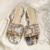 Mode Damen Schuhe Hausschuhe für Damen 2024 Neu Luxus Perle Strass Klobiger Absatz Hausschuhe Sommer Damen Schuhe Schmetterlingsknoten Sandalen