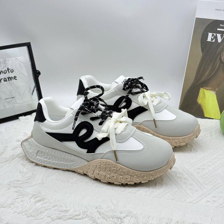 

Platform-soled German training shoes women s spring 2025 new color matching casual versatile non-slip running sports leather dad shoes 40