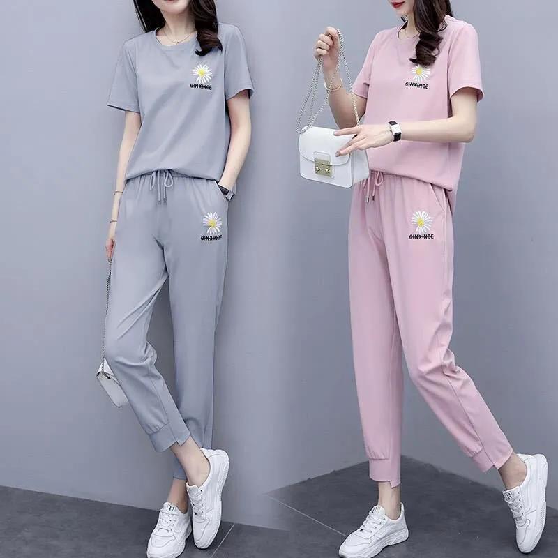 Tuta Sportiva Estiva Comoda da Donna T-shirt a Maniche Corte Girocollo + Pantaloni Casual Set Due Pezzi