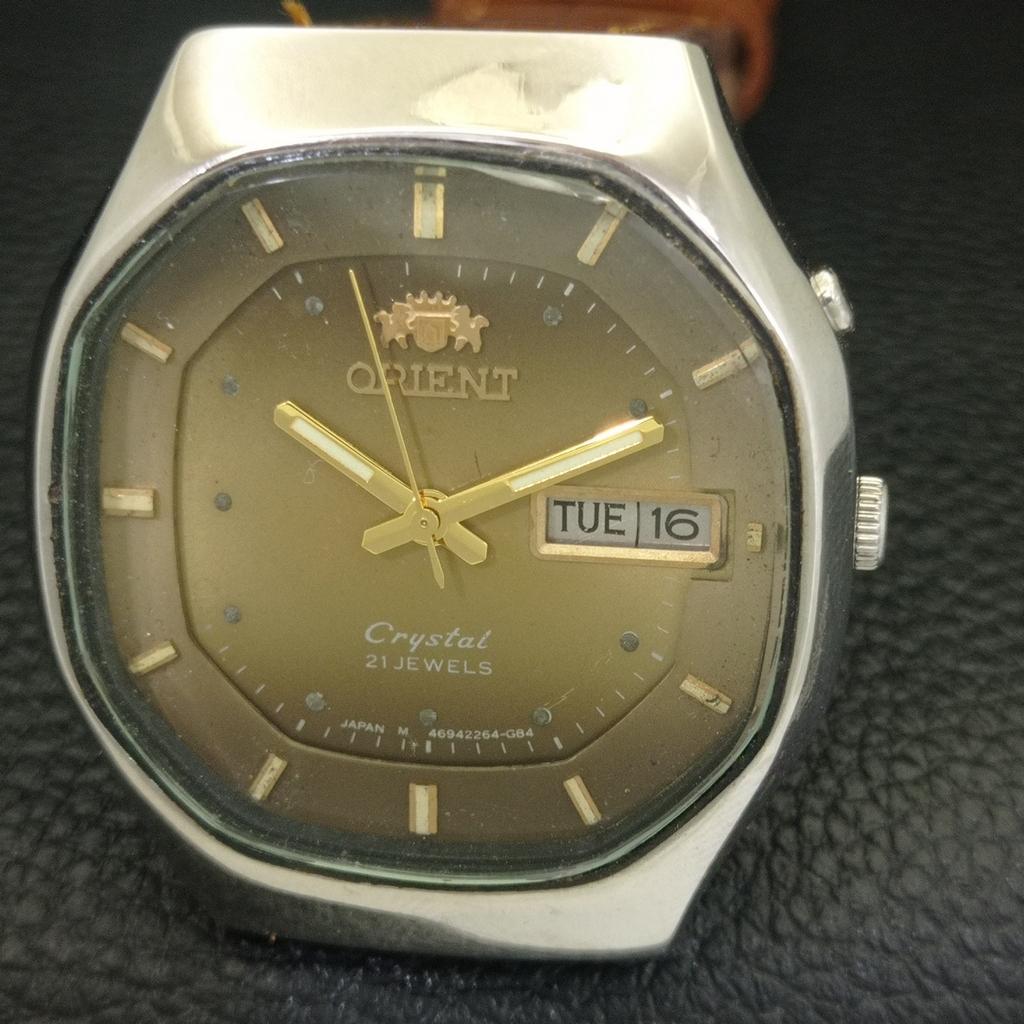 AUTOMATIC VINTAGE ORIENT CRYSTAL JAPAN 46941 MENS ORIGINAL DIAL WATCH A703332-1 R213b-a703332