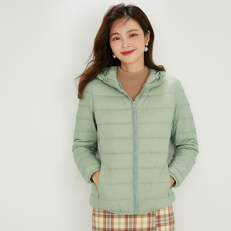 Autumn and winter new white duck down light down jacket women's short light warm fashion hooded light jacket