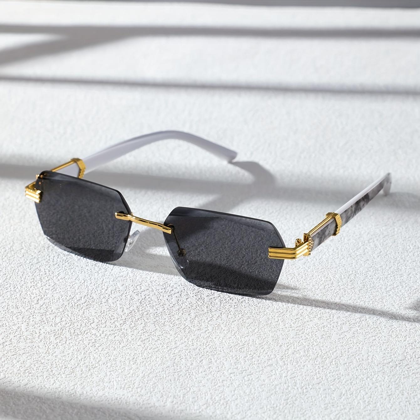 

Vintage-Inspired Frameless Decorative Glasses for Men & Women Blue & White PC Lenses, Golden-Tone Accents, Lightweight & Stylish чорний