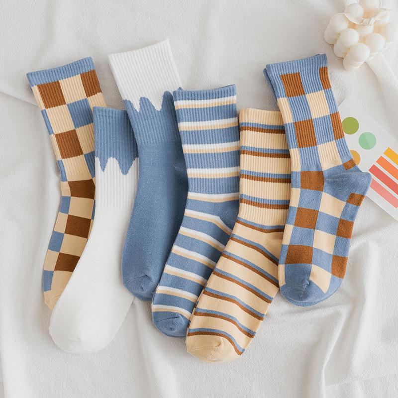 New Women's Blue Plaid College Style Couple Socks - Trendy Japanese Mid-Tube Autumn/Winter Socks