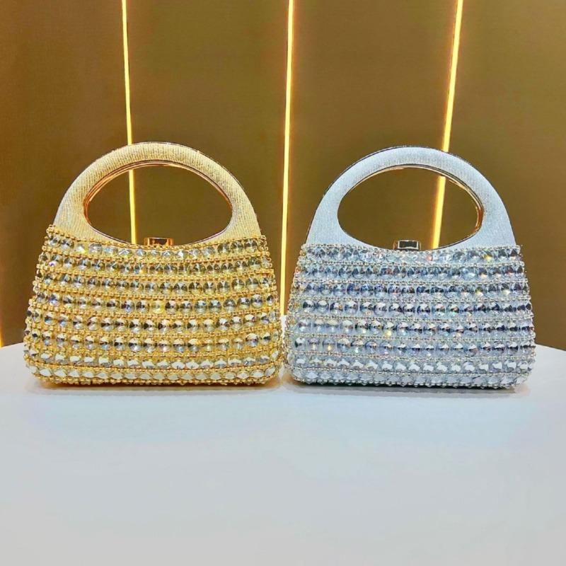 A High-end Rhinestone Handbag with A Niche Design, A Single-shoulder Crossbody Dinner Bag for Socialites