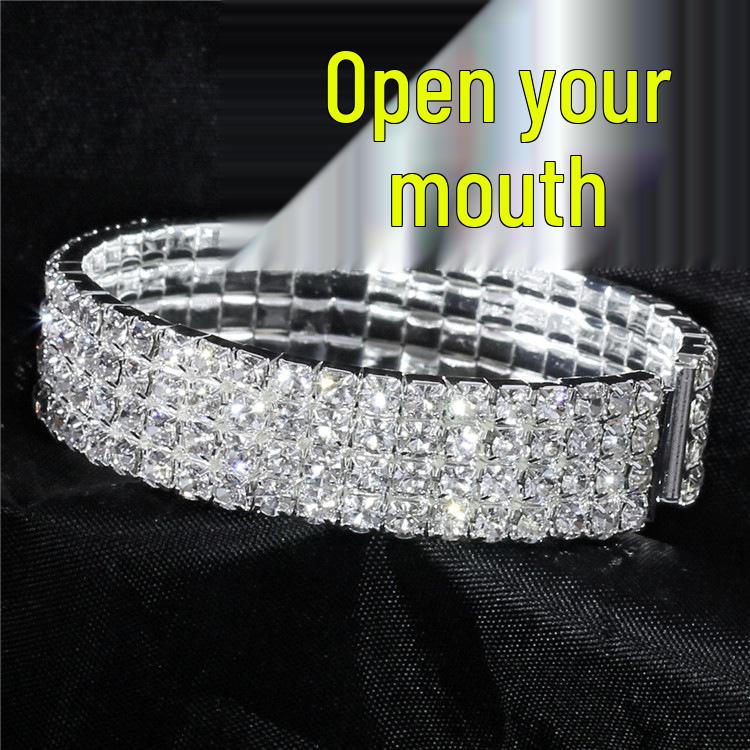 Koreanischer Stil Funkelndes Strass Brautarmreif: Vierreihiges elastisches Kristallarmband