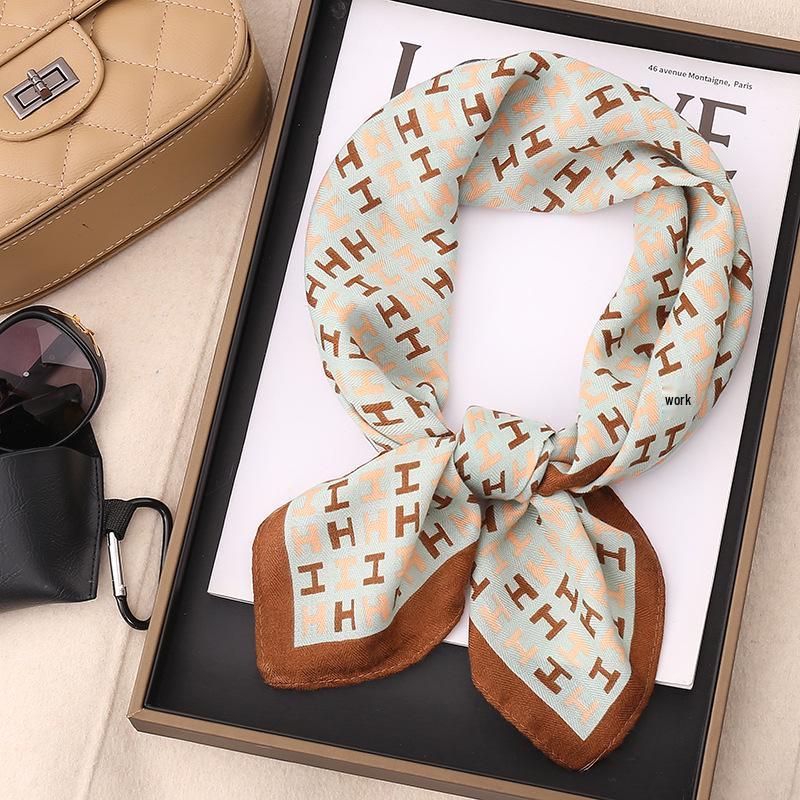 Paisley Patchwork Cotton & Linen Square Scarf for Women - Silk Neck Tie for Shirts, Suits & Waist - Spring/Summer Fashion Accessory