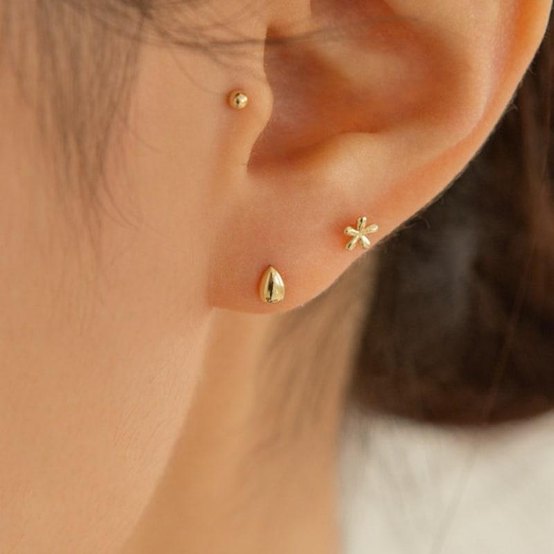 LUNNE 14k Mini Teardrop Piercing (14k Gold) #LFPI15