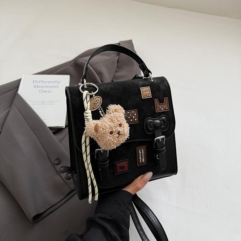 

Korean version of large-capacity bag women s 2025 autumn new Korean fashion shoulder messenger bag high-value commuter bag women чёрный