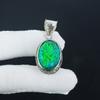 Fint grönt triplet opal ädelsten silverhänge i 925 sterlingsilver - Handgjord oval design, Vardagssmycke Vaddningsgåva