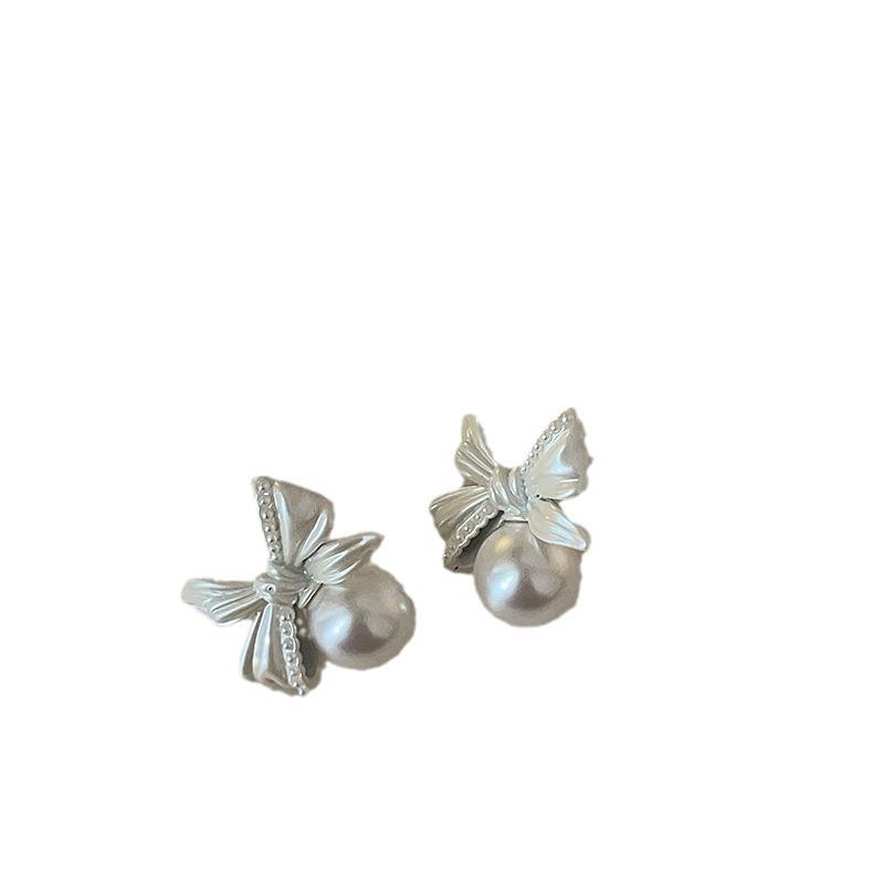 French Retro Pearl Bow Stud Earrings Female Personality Sweet Exquisite Fashion Elegant Trend Versatile Earrings