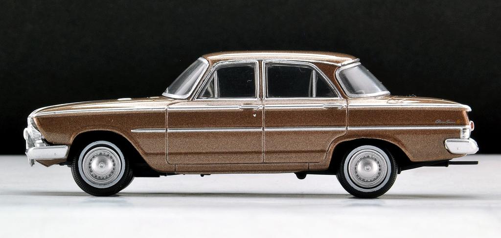 Tomica Limited Vintage Prince Gloria Super 6 Hnědá Hotový produkt 1/64 TLV-174b