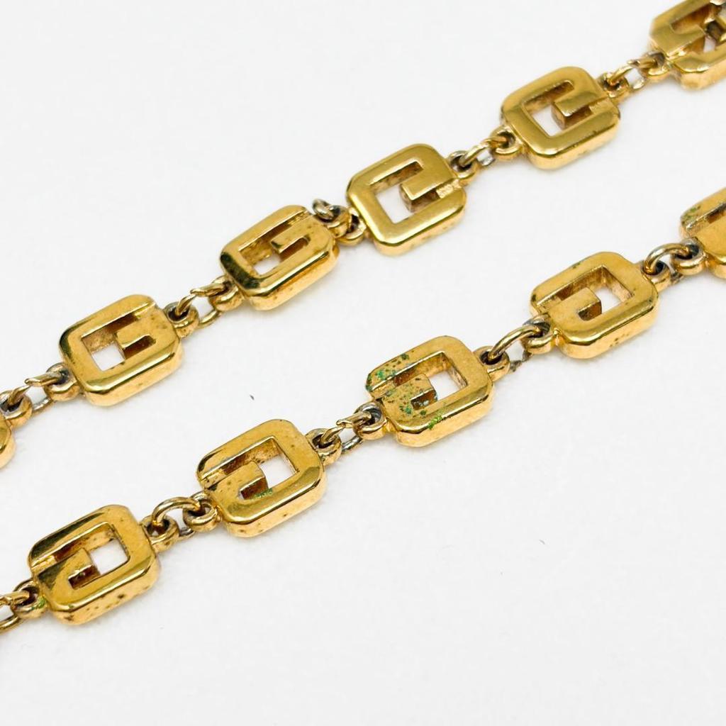 Used GIVENCHY G motif necklace gold