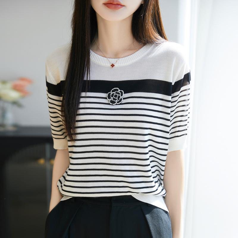 New Striped Tentis Short-sleeved T-shirt for Women In Summer Thin Fashion and Versatile Camellia Top Comfortable and Versatile