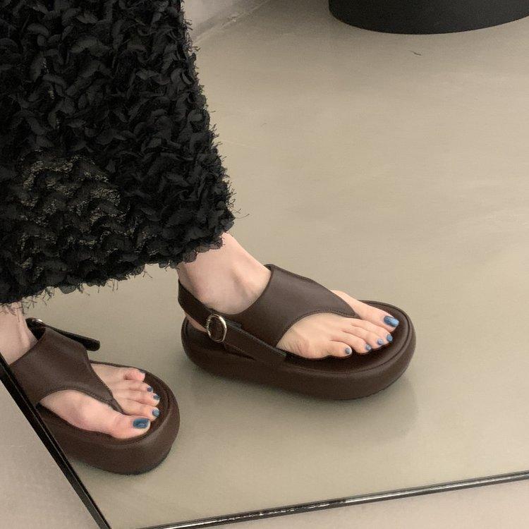 

Soft leather thick-soled pinch-foot herringbone sandals women s summer wear 2025 new soft-soled casual beach Roman sandals 40 коричневый