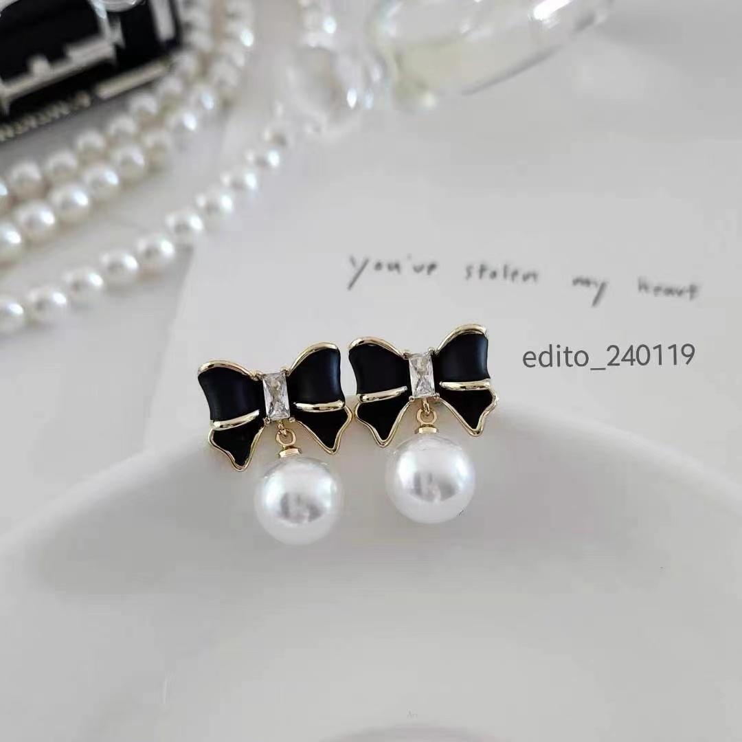 

Французские романтические черные эмалированные бусины с бантом, кулон, серьги-капли для женщин, милый комплект украшений, аксессуары для ушей для девочек в стиле гот