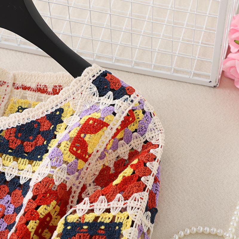 Retro Chic V-Neck Crochet Cardigan - Women's Lightweight Long Sleeve Summer Top