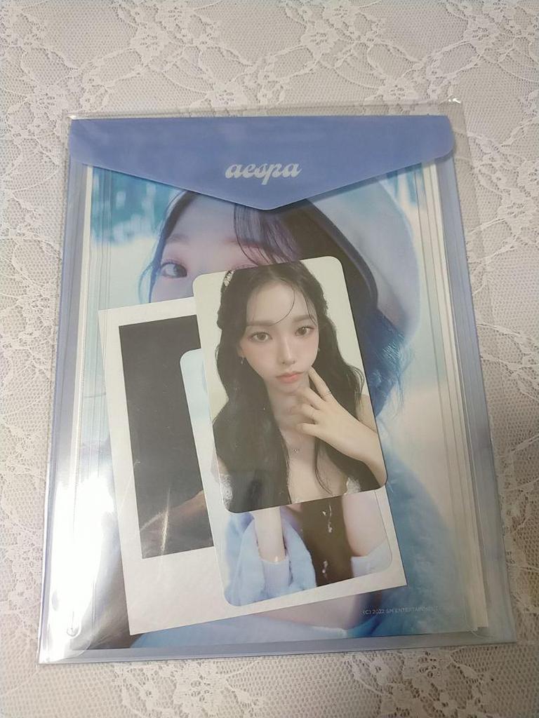 [USED] aespa Karina Seagreen Photo Pack