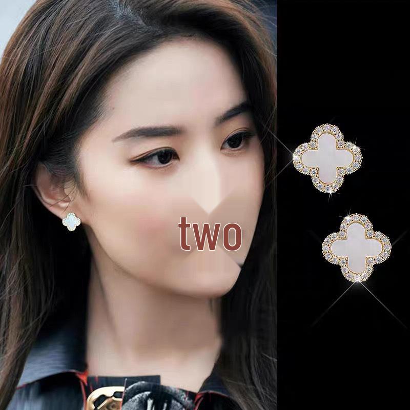 Cercei Stud Trifoi cu Patru Foi cu Sidef și Ac din Argint S925 - Stil Coreean Exquis