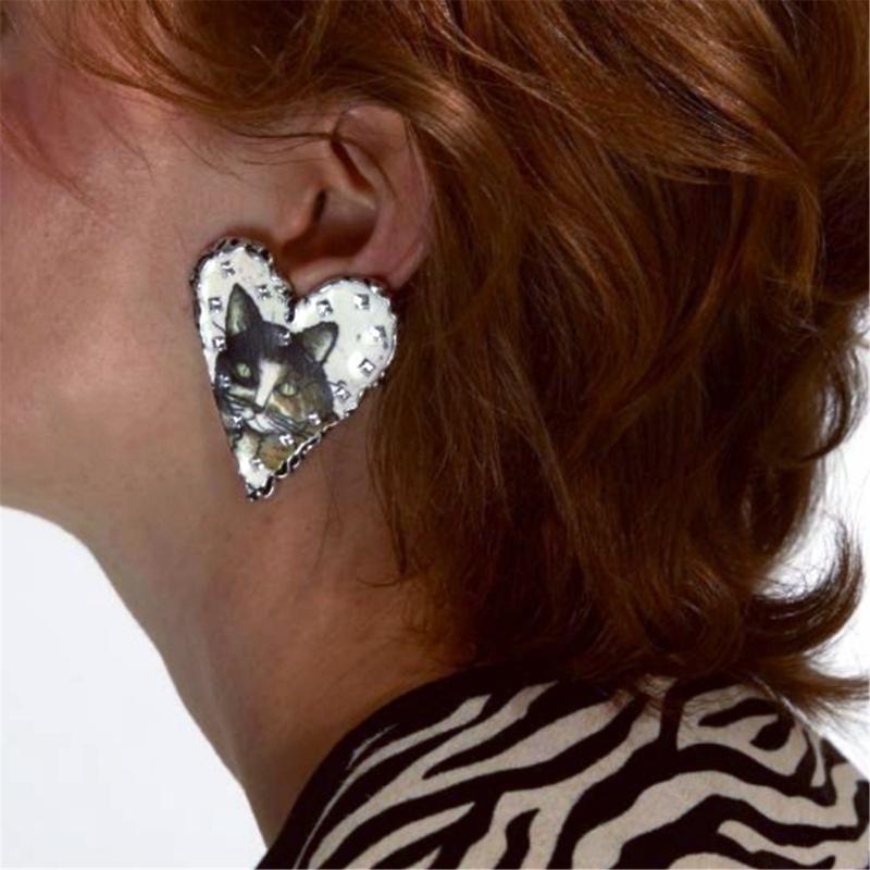 Asymmetrical Animal Doodles Earrings Heart Shape Ear Studs with Cats Dog Patterns Alloy Texture Suitable for Fashion Women