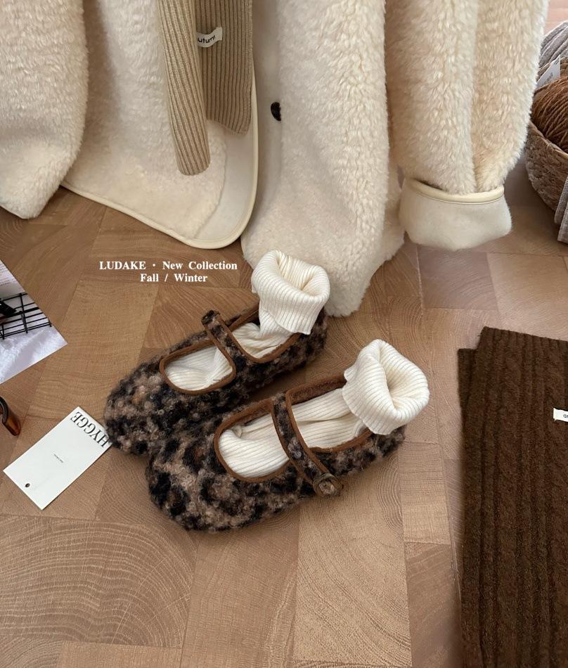 Inner Height Increase Leopard Print Mary Jane Fluffy Shoes Women Wear New Gray Woolen Single Shoes Thick-soled Velvet Cotton Shoes In Winter