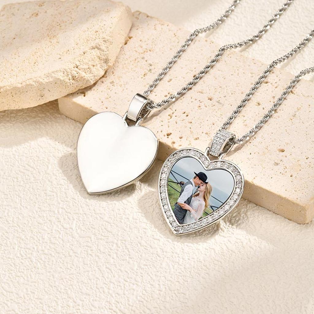 Luxurious Zircon Heart-Shaped Pendant Necklace Customised With Photos Of Your Family And Friends Women's Custom Photos Jewelery