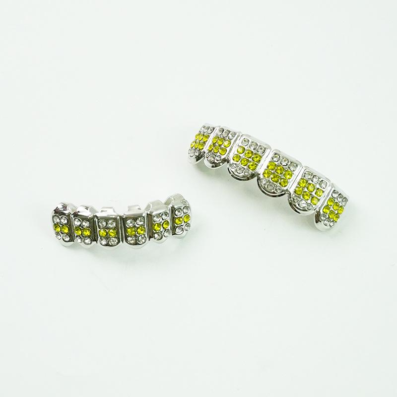 Gelbes Diamant Strass Hip Hop Grillz Set: Verstellbare Falsche Zähne Schmuckstücke für Europäische & Amerikanische Rap Bühnen