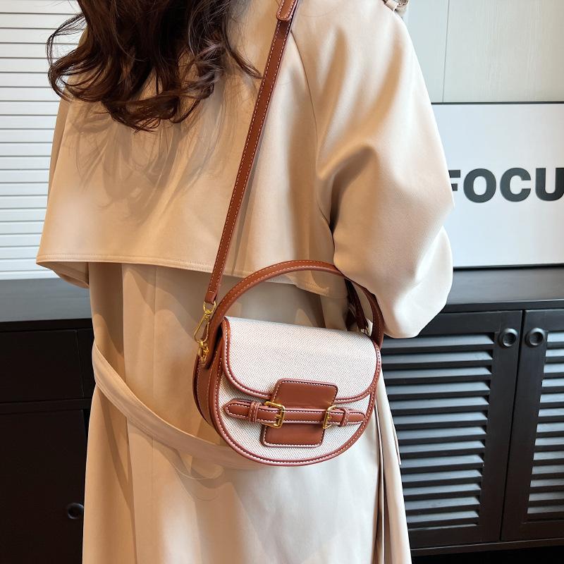 Contrasting color saddle bag women's 2026 summer new fashion popular portable small square bag shoulder messenger bag