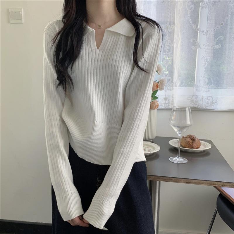 

Vintage POLO neck apricot knitted sweater women s autumn 2025 new popular long-sleeved sweater inside one size fits all