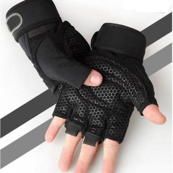 Black Wrist Wrap Fitness Exercise Gym Gloves for Men and Women S/M Aduro Weight Lifting Workout Gloves Black Wrist Wrap Fitness Exercise Gym Gloves for Men and Women S/M Aduro Weight Lifting Workout Gloves