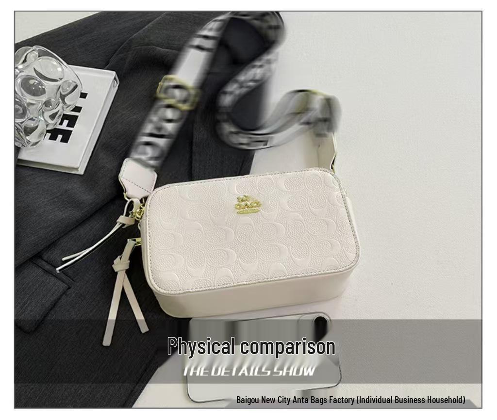 High-Quality Women's Crossbody Camera Bag - Trendy, Versatile Candy Color with Niche Design