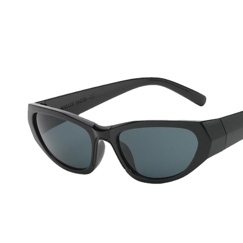 

Latest Sports Steampunk Y2K Sunglasses for Women Punk Goggle Brand Designer Style Sun Eyeglasses Men Silver Mirror Sunglasses Fashion UV400 Eyewear As shown in figure