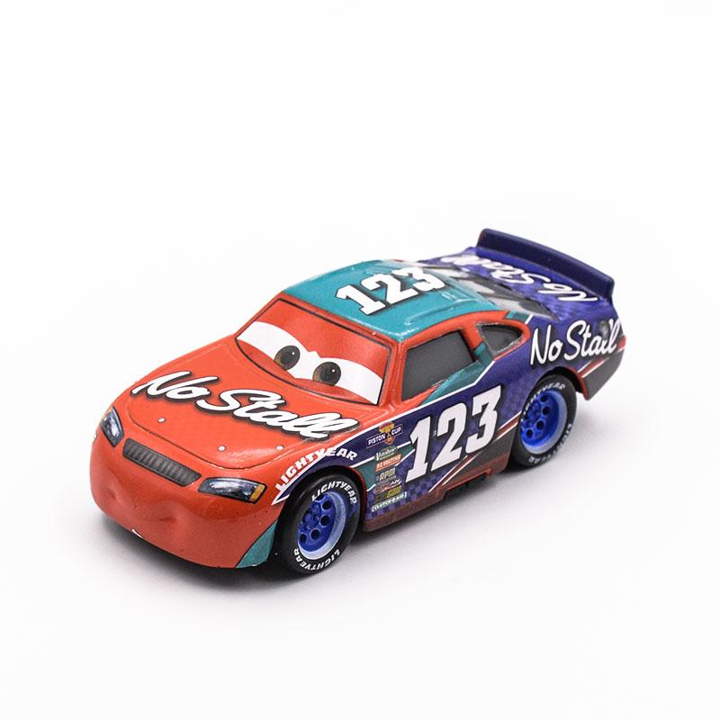 Disney Pixar Cars Lightning McQueen Black Storm Jackson Cruz Matt Klassische Autos Legierungsauto Spielzeug Kinderspielzeug Geschenke