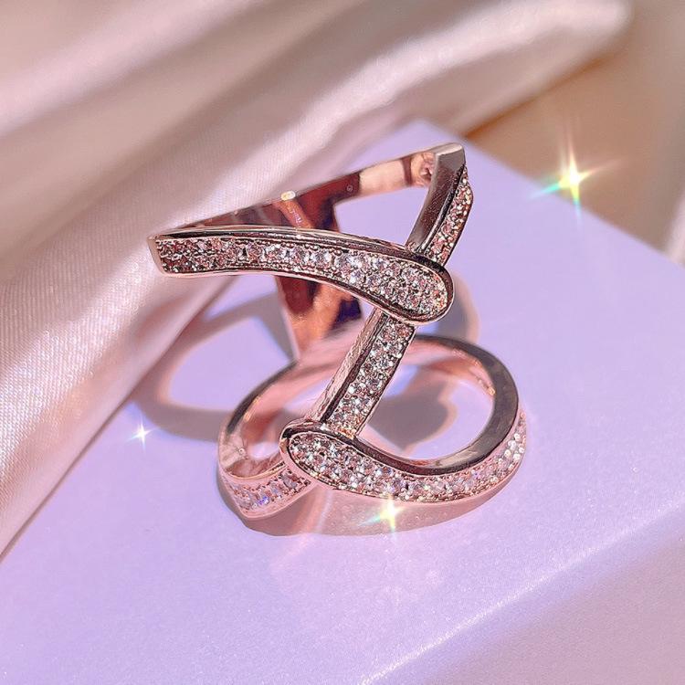 European and N Fashion Geometric Lines Plated Rose Gold Micro Set Zircon Chain Ring Trend Ring Girl