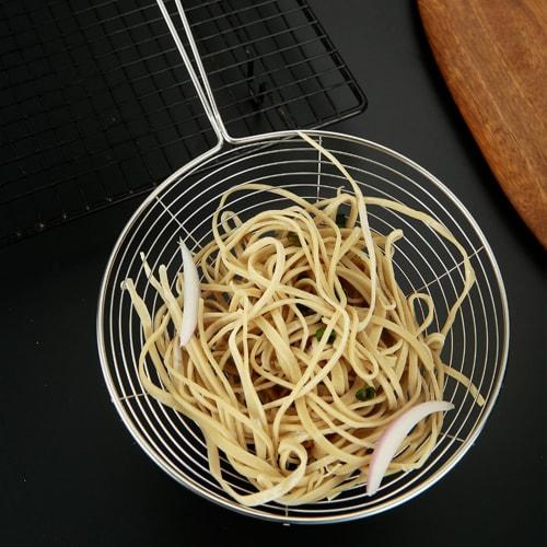 Spider Strainer Skimmer Ladle | Stainless Steel Wire Strainer Food Strainers | Hangable Kitchen Gadgets with Long Handle for Noodles, Oil Filtering, H