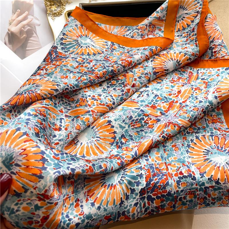 Sommermode 70x70cm Seiden-Quadrat-Karoschal Damen Retro Satin Hals Haarband Weiches Halstuch Hijab Kopftuch Bandana