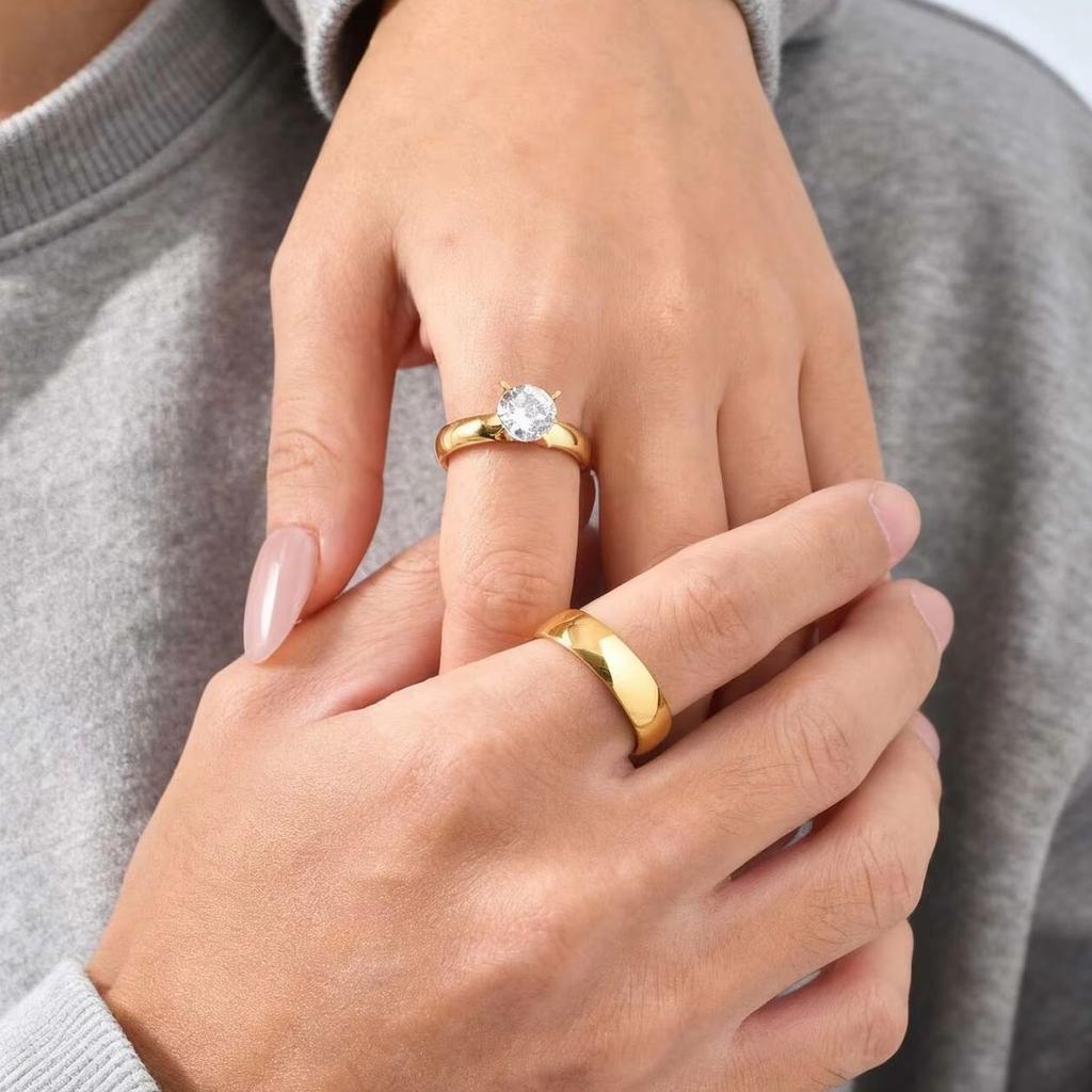 Personalisierter goldfarbener Ehering für Männer Frauen, Einzelner Zirkon-Paarring aus Edelstahl, Personalisierter Verlobungsring Geschenk