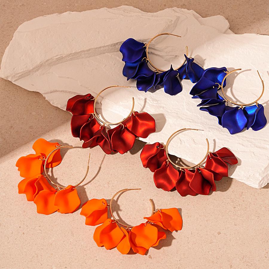 Vintage Acrylic Flower Petal Geometric Silver Needle Ear Loop Earrings
