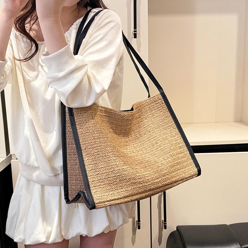Lazy wind vacation beach oversized capacity straw bag shoulder bag niche versatile spring and summer tote bag