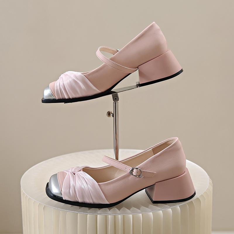 

Fairy wind single shoes female 2025 spring new super fire versatile temperament thick heel with skirt one-word belt single shoes 34 розовый