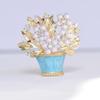 Exquisite Pearl Flower Brooches for Women Shiny Charming Lapel Pins Ideal Gift for Wife Mom Wedding Party Office Use