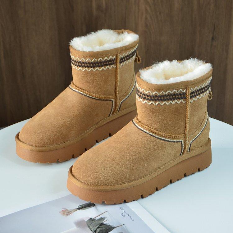 Australian wool snow boots 2025 winter new women's ethnic wind northeast non-slip thick-soled warm snow shoes