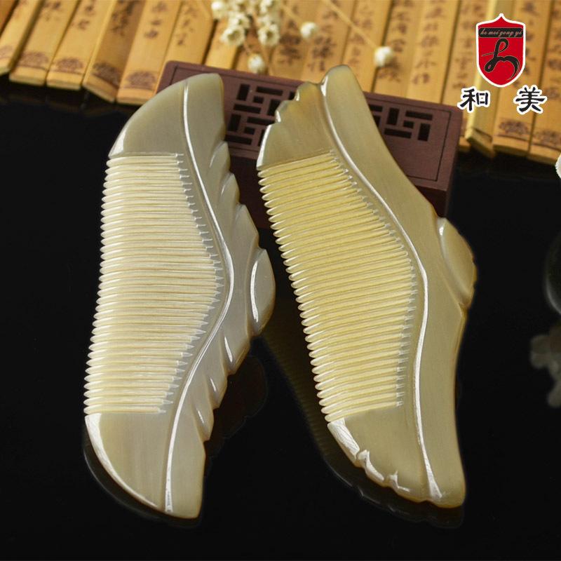 A Variety of Exquisite Leaf Carving Horn Comb Butterfly Comb Yak Horn Standard Tooth Comb