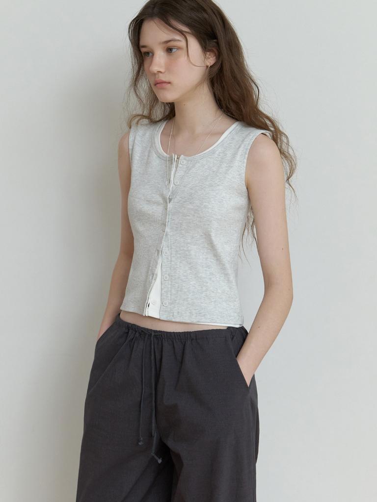 Deomiteun Nap Button Sleeveless (White)