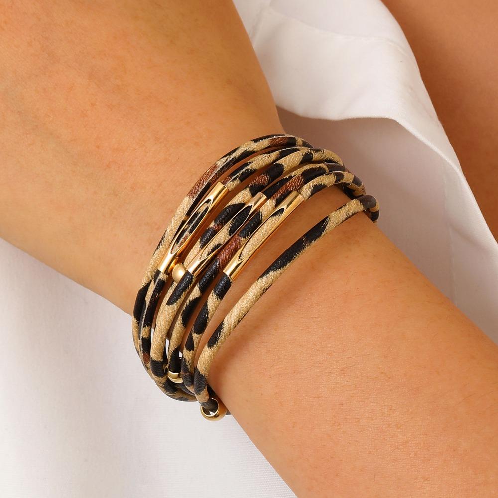 Bohemian Fashion Leopard Print Metal Tube Spliced Multi-layer Leather Rope Magnetic Clasp Bangles for Women Bracelet Jewelry