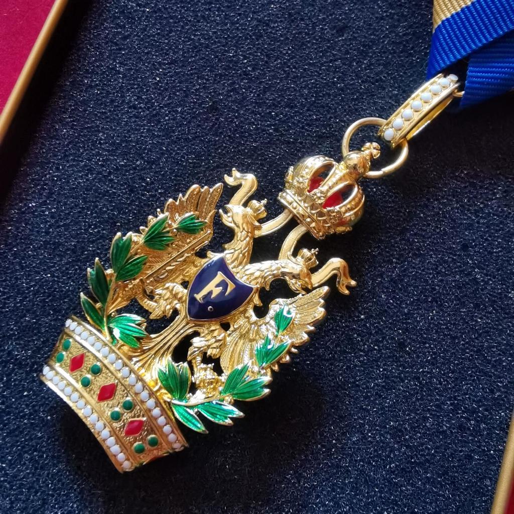 Austro-Hungarian Emblem World War I Commemorative Badge Iron Crown Order Gift Box